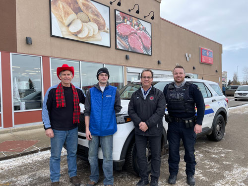 Red Deer RCMP partners with CO-OP to donate to Food Bank 2